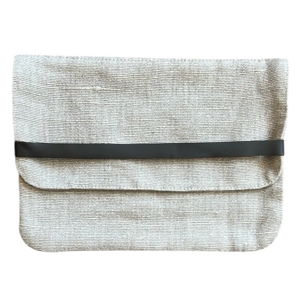 New Fog Linen Work 100% Linen Clutch Tablet Pouch 7.5 x 10.5 Natural Washable - Picture 1 of 10
